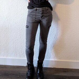 Madewell Charcoal Grey Skinny Zip Cargo Pants size 27